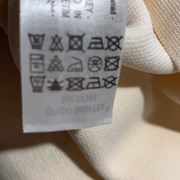 NWT. Zara Cream Asymmetric Knit Dress Size M. - Picture 11 of 11